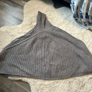Grey sweater poncho